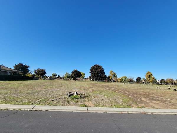 0.34 Acres of Residential Land for Sale in Chowchilla, California
