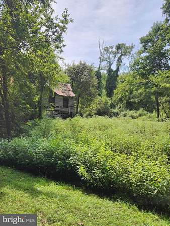 19.4 Acres of Land for Sale in Avenue, Maryland