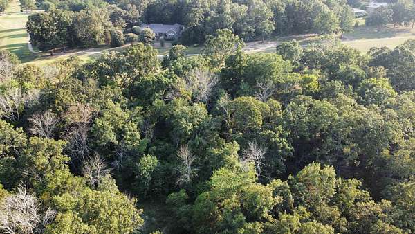 0.5 Acres of Residential Land for Sale in Horseshoe Bend, Arkansas