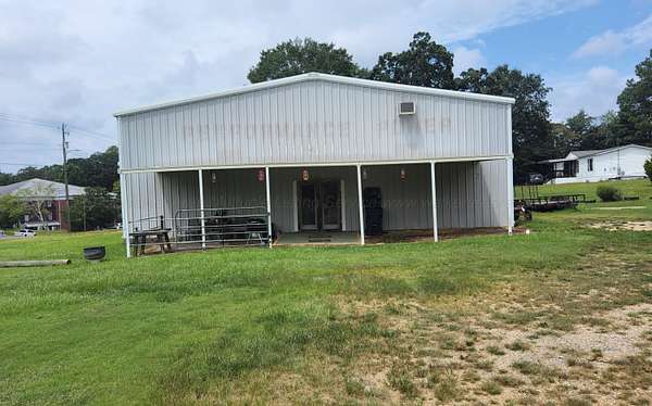 1.6 Acres of Residential Land with Home for Sale in Winfield, Alabama