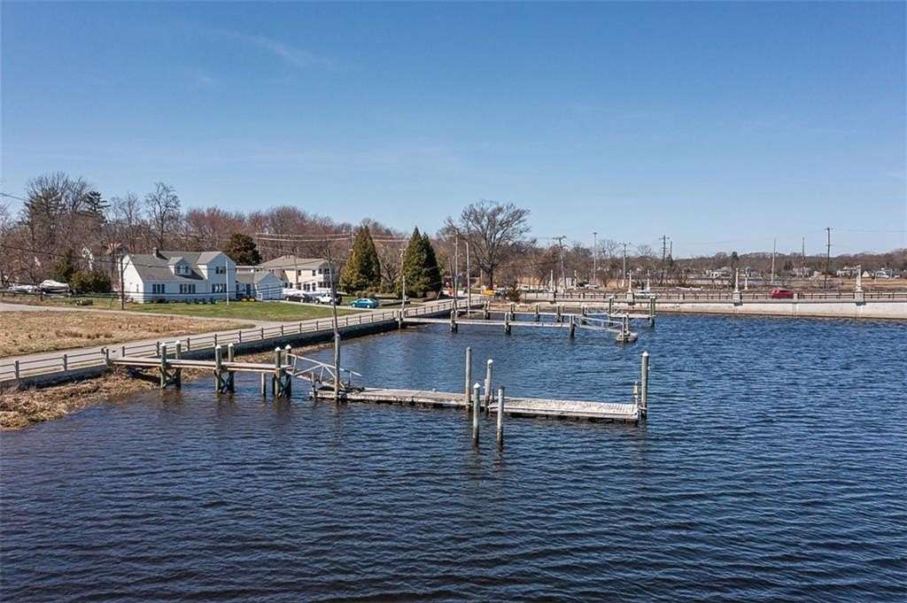 0.73 Acres of Residential Land for Sale in Barrington, Rhode Island