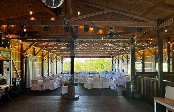 5 Acres of Improved Mixed-Use Land for Sale in Nicholasville, Kentucky