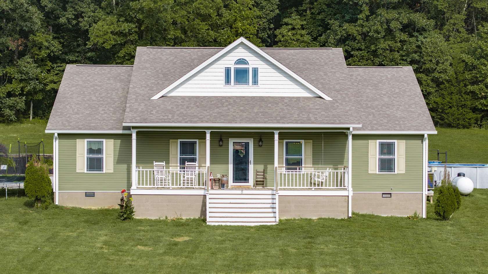 2 Acres of Residential Land with Home for Sale in Monticello, Kentucky