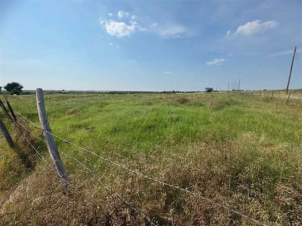 5 Acres of Residential Land for Sale in Guthrie, Oklahoma