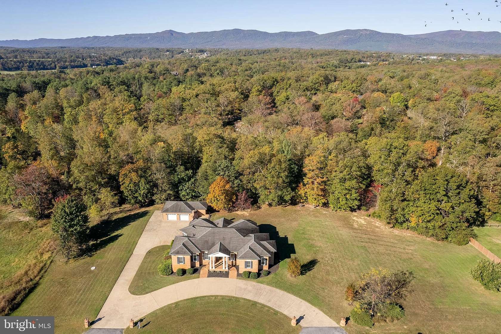 2 Acres of Residential Land with Home for Sale in Front Royal, Virginia