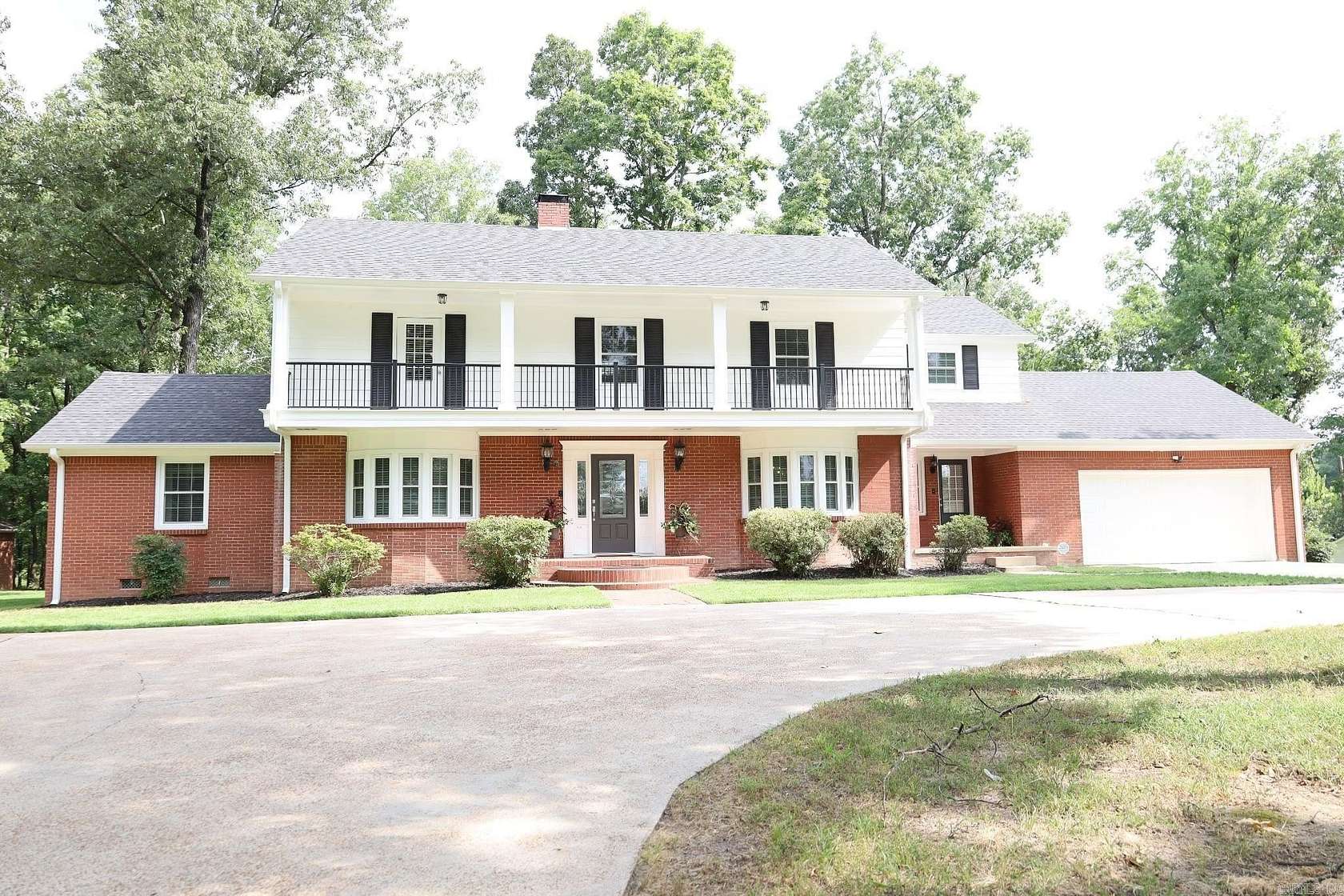 2 Acres of Residential Land with Home for Sale in Paragould, Arkansas