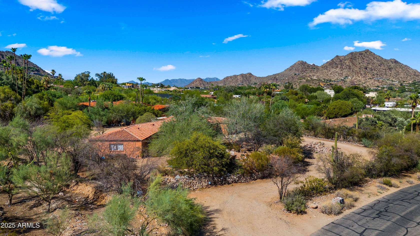 1 Acre of Residential Land for Sale in Paradise Valley, Arizona