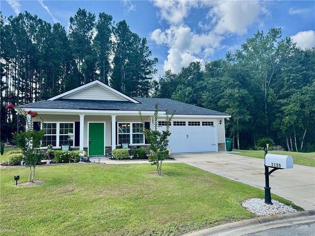 2.28 Acres of Residential Land with Home for Sale in Townsend, Georgia