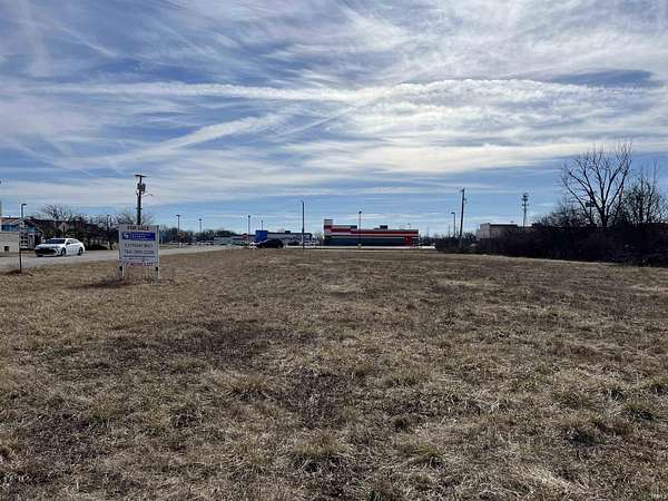 0.97 Acres of Commercial Land for Sale in Muncie, Indiana
