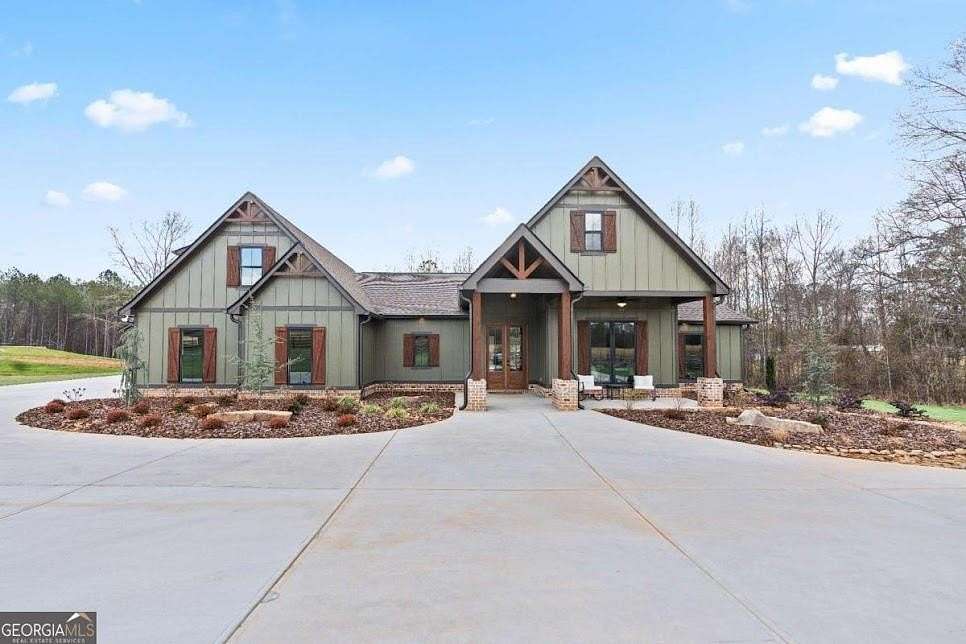 4.5 Acres of Residential Land with Home for Sale in Carrollton, Georgia