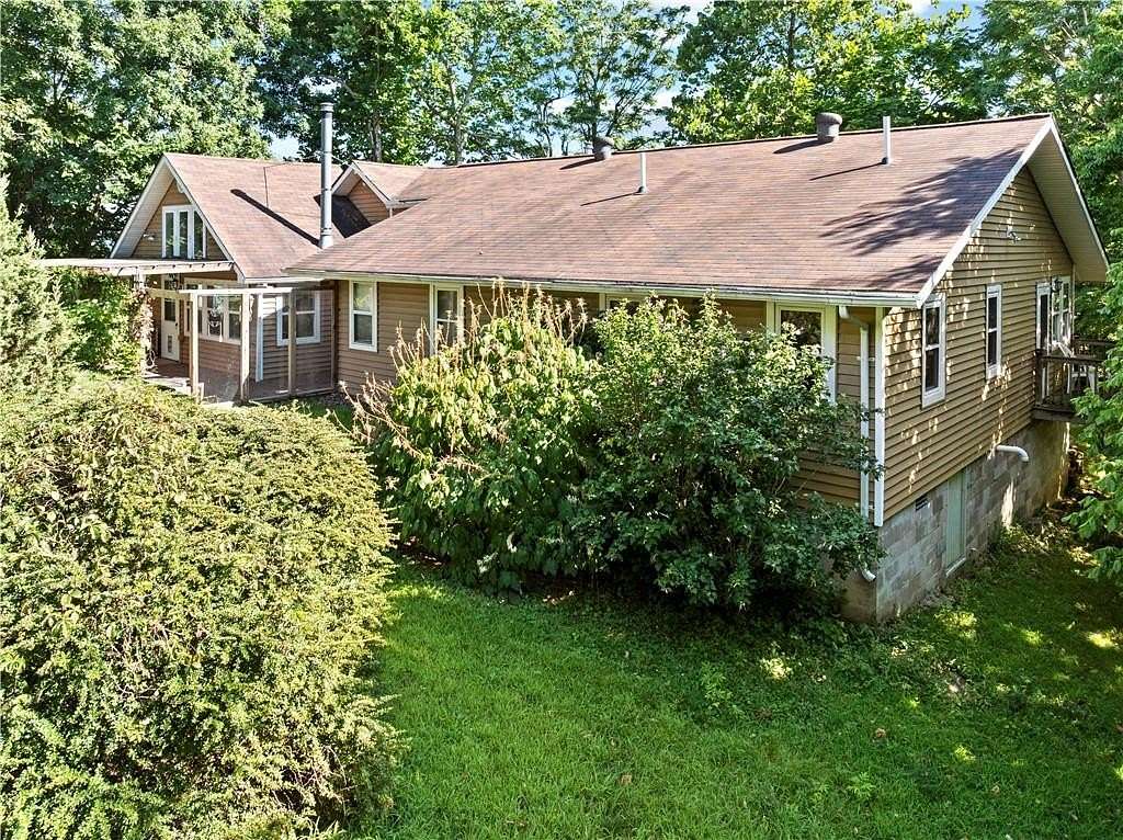 36 Acres of Land with Home for Sale in Mount Judea, Arkansas