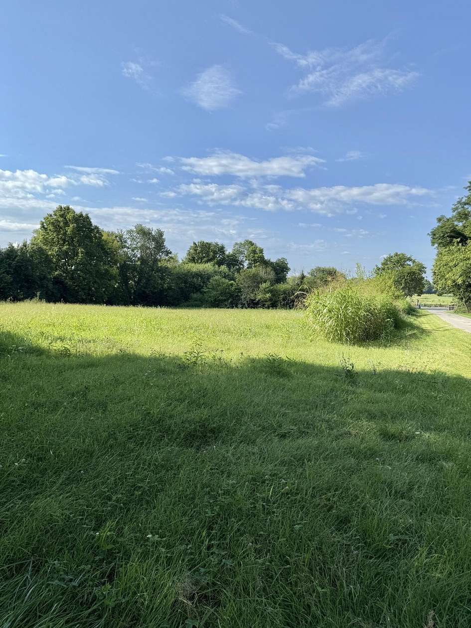 2.1 Acres of Land for Sale in Shelbyville, Kentucky