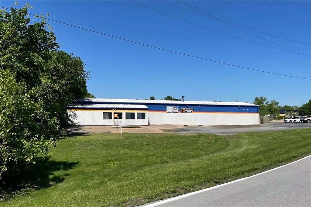 3.52 Acres of Commercial Land for Sale in Lee's Summit, Missouri