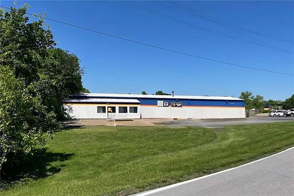 3.52 Acres of Commercial Land for Sale in Lee's Summit, Missouri