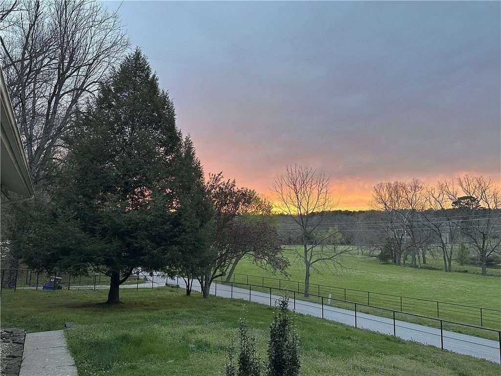 5 Acres of Residential Land for Sale in Bentonville, Arkansas