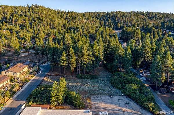 1.13 Acres of Land for Sale in Big Bear Lake, California
