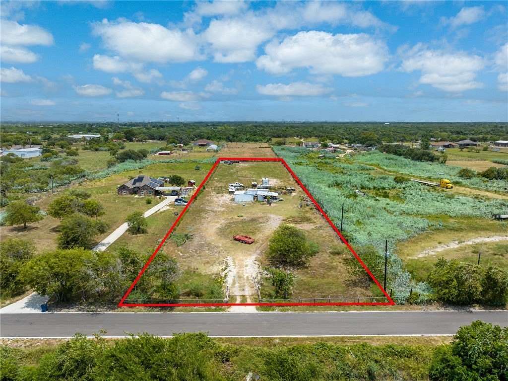 2 Acres of Residential Land for Sale in Ingleside, Texas