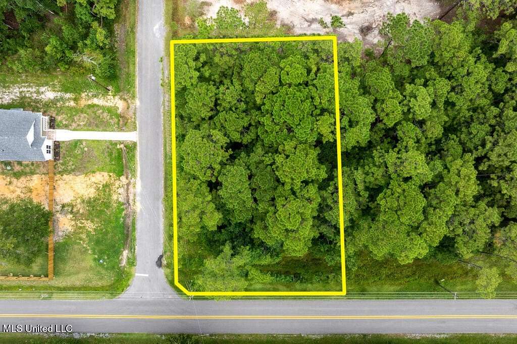 0.26 Acres of Residential Land for Sale in Ocean Springs, Mississippi