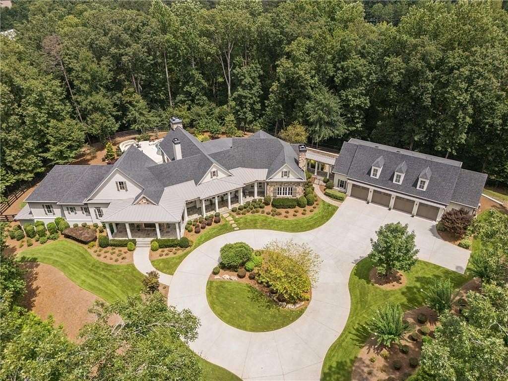 12.5 Acres of Land with Home for Sale in Canton, Georgia