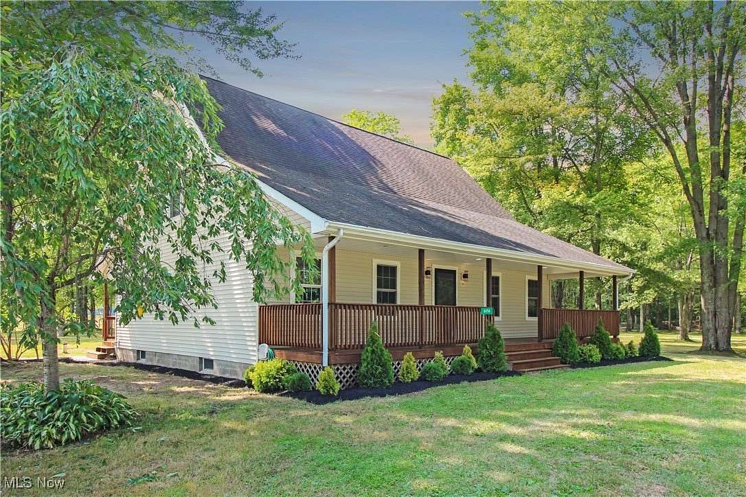 2 Acres of Residential Land with Home for Sale in Thompson, Ohio