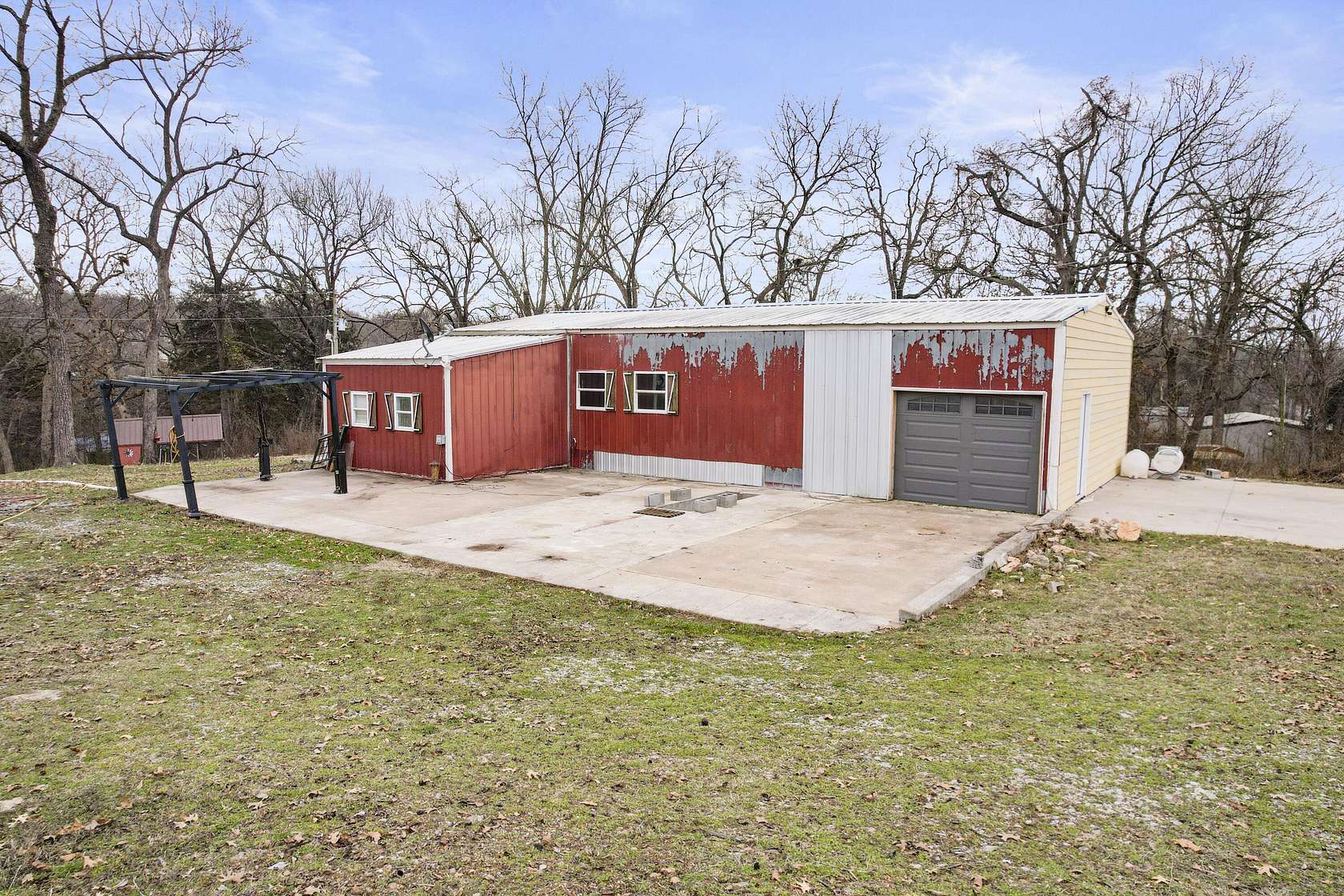 1.7 Acres of Residential Land with Home for Sale in Grove, Oklahoma