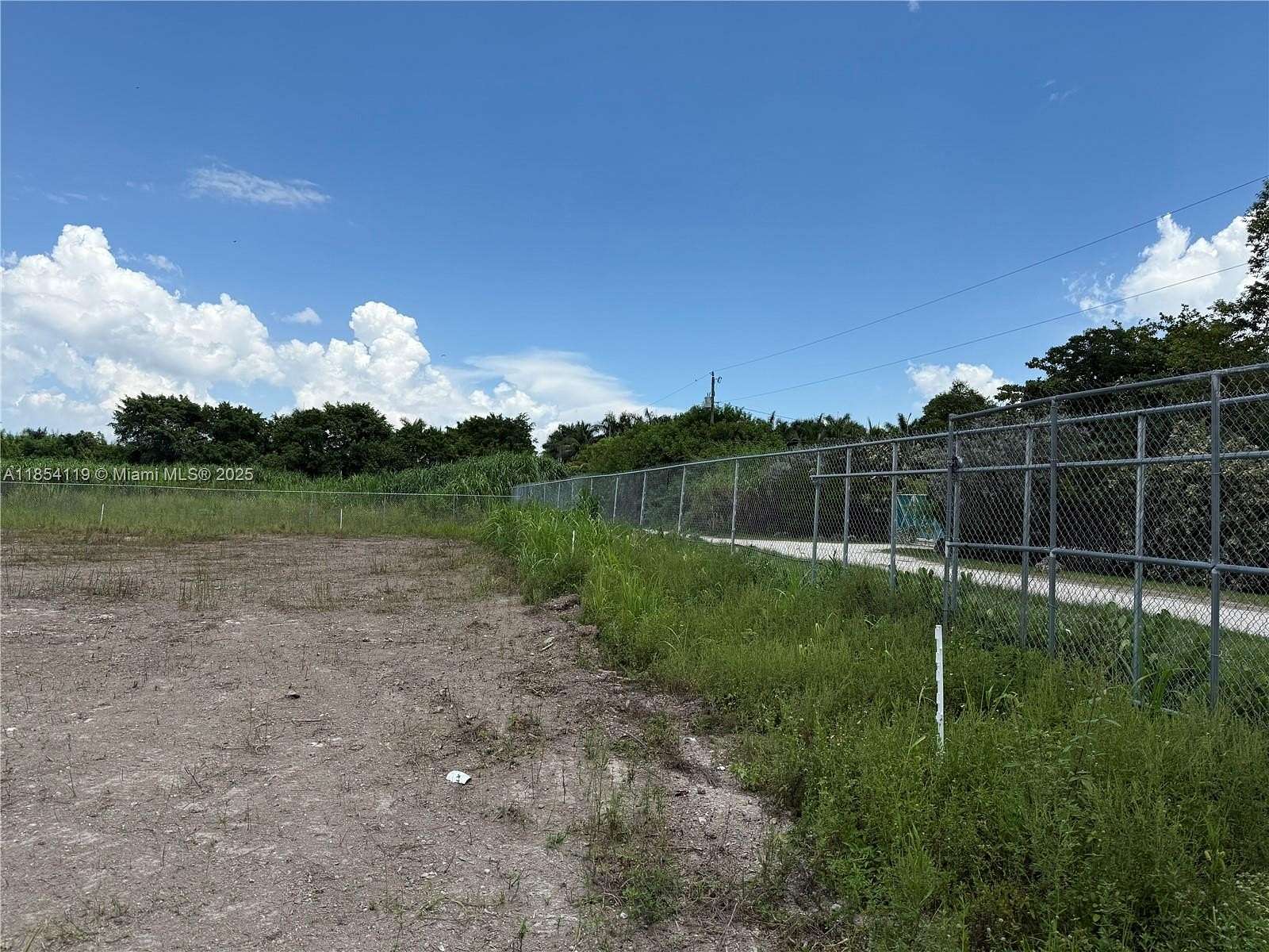 1.44 Acres of Commercial Land for Lease in Miami, Florida