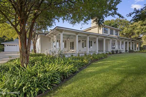 1.54 Acres of Residential Land with Home for Sale in Pascagoula, Mississippi