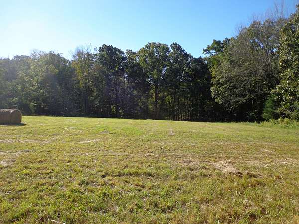 5 Acres of Land for Sale in Waverly, Tennessee