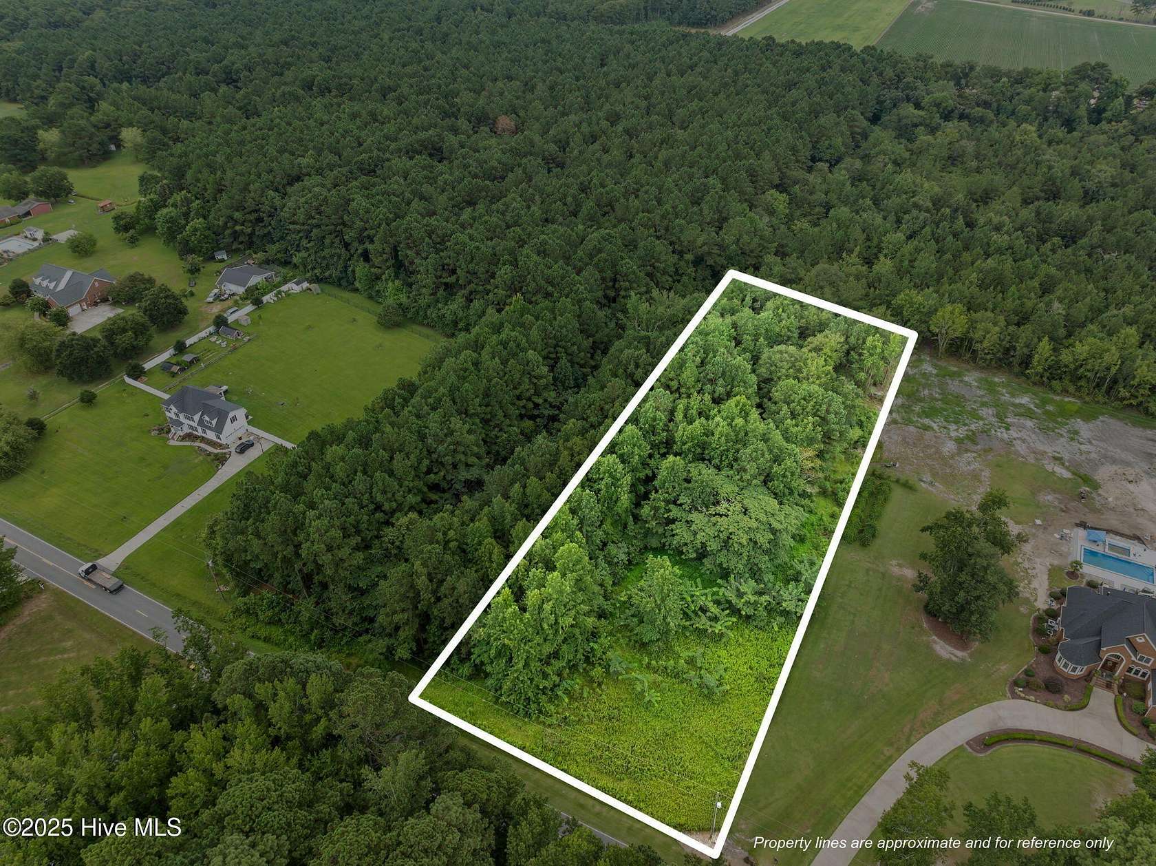 2 Acres of Residential Land for Sale in Winterville, North Carolina