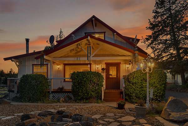 4.86 Acres of Residential Land with Home for Sale in Bend, Oregon