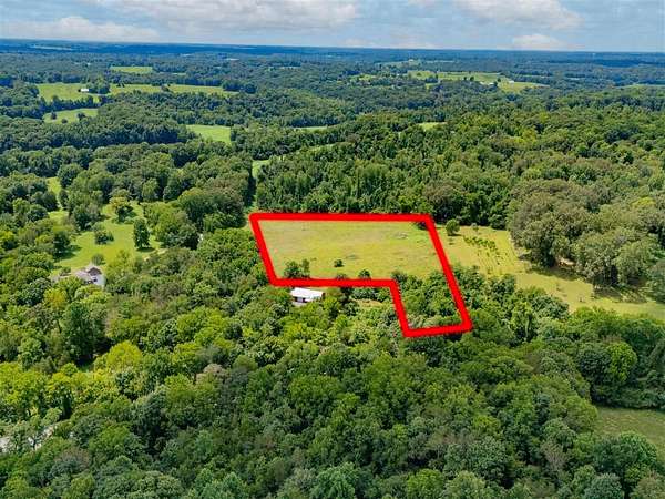 5 Acres of Residential Land for Sale in Bowling Green, Kentucky