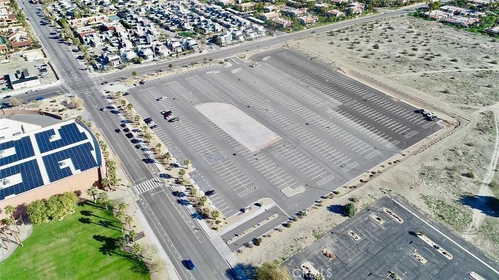 4.48 Acres of Commercial Land for Sale in Palm Springs, California