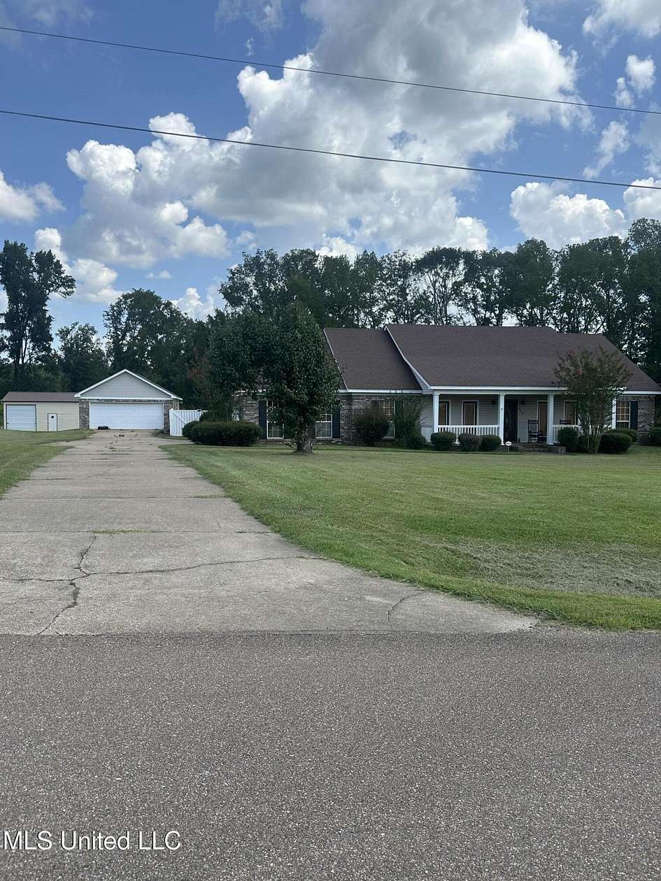 2.66 Acres of Residential Land with Home for Sale in Florence, Mississippi