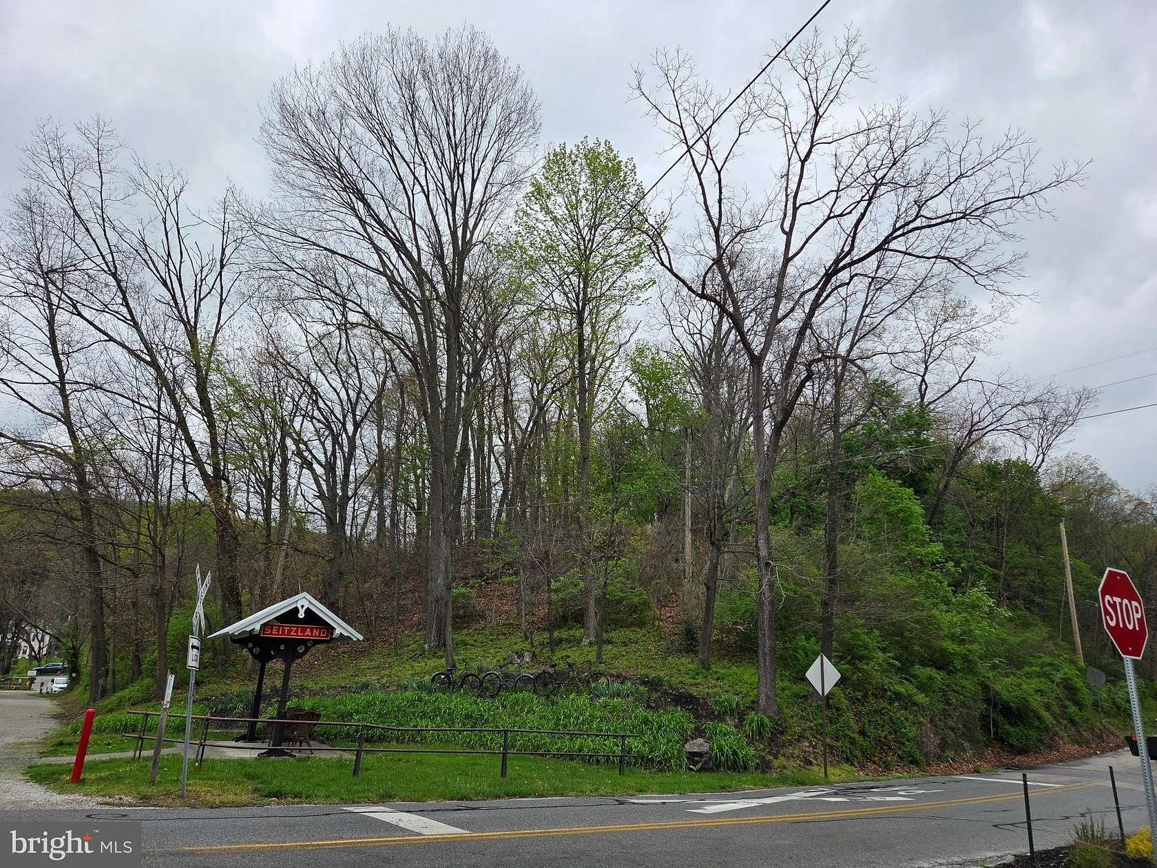 2.16 Acres of Mixed-Use Land for Sale in Glen Rock, Pennsylvania