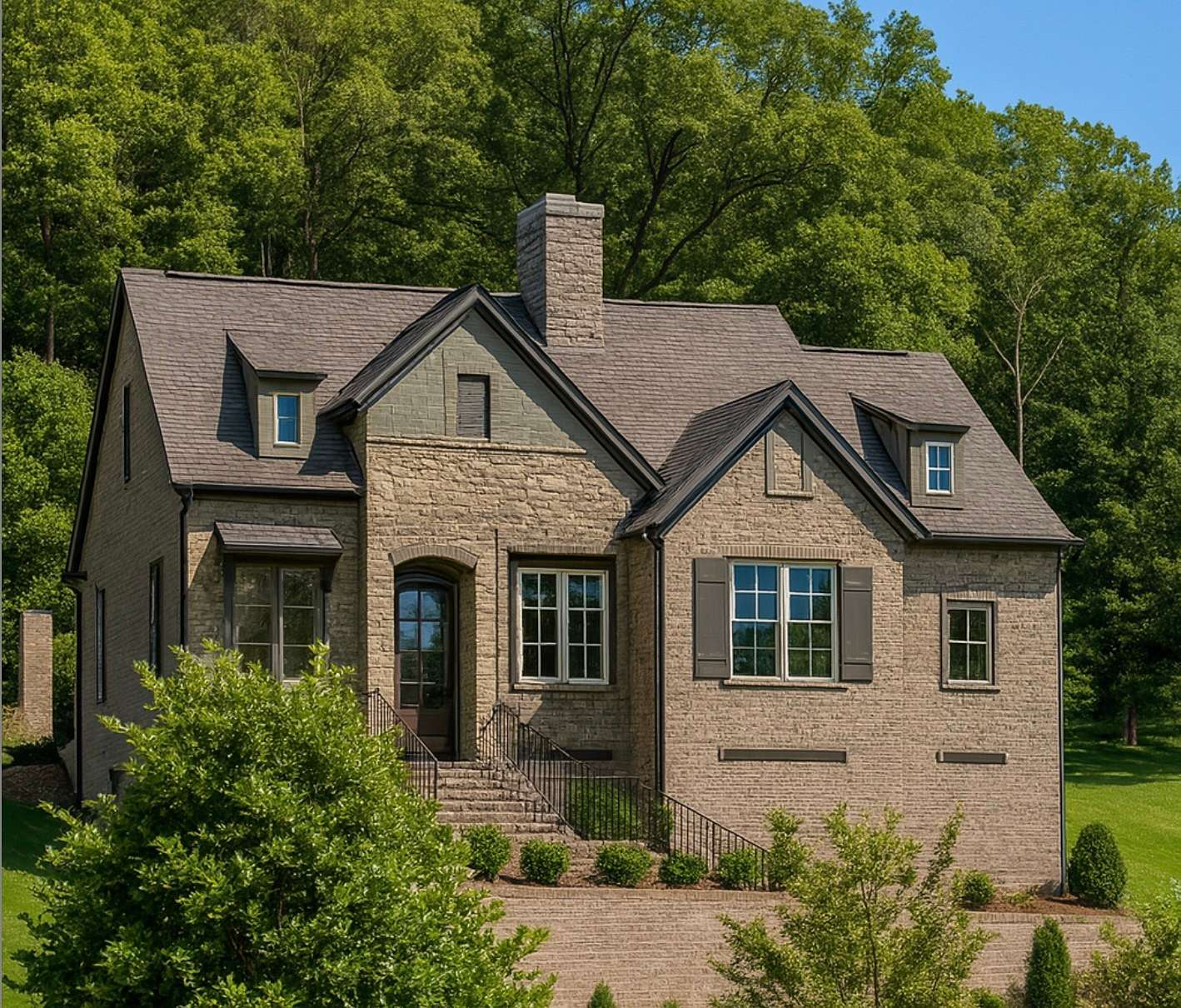 2 Acres of Residential Land with Home for Sale in Nashville, Tennessee