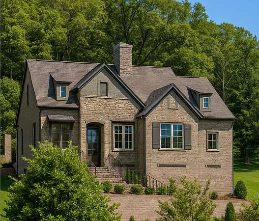 2 Acres of Residential Land with Home for Sale in Nashville, Tennessee