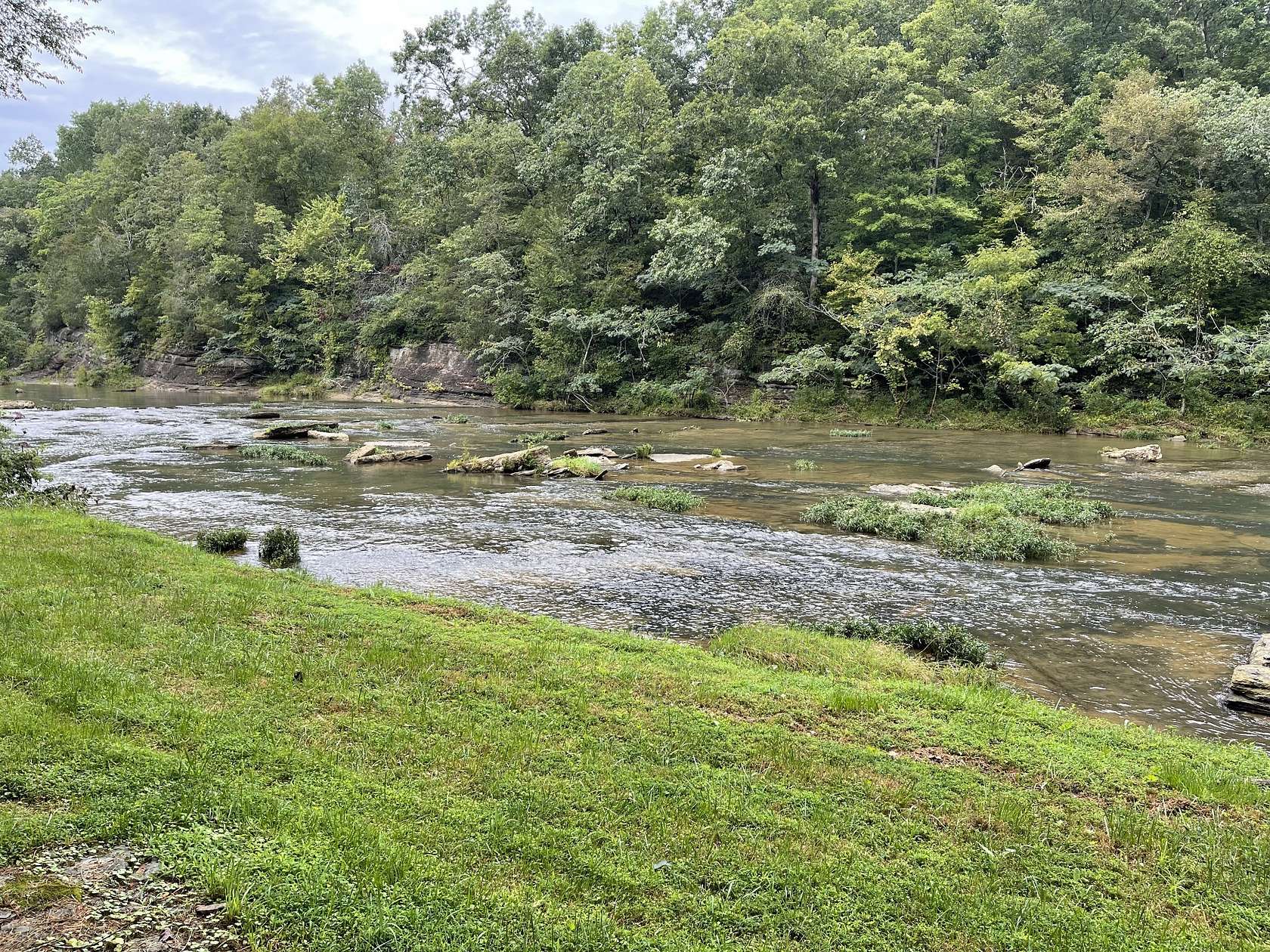 1.57 Acres of Residential Land for Sale in Lawrenceburg, Tennessee