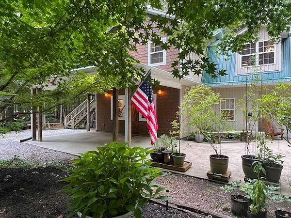 30 Acres of Land with Home for Sale in Liberty, Tennessee