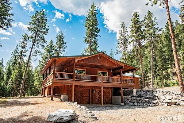 10 Acres of Residential Land with Home for Sale in Gibbonsville, Idaho