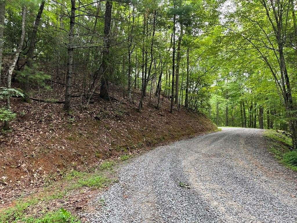 1 Acre of Residential Land for Sale in Murphy, North Carolina