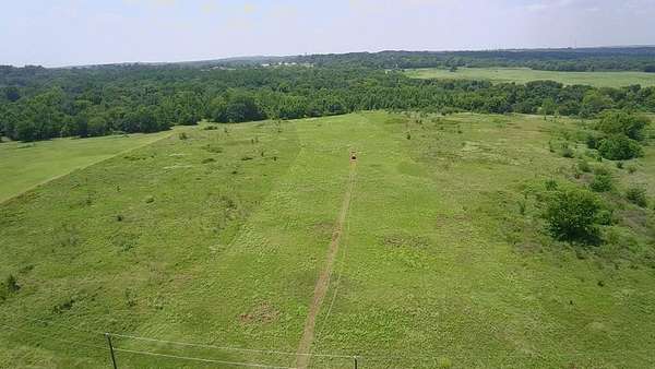 5 Acres of Residential Land for Sale in Palestine, Texas