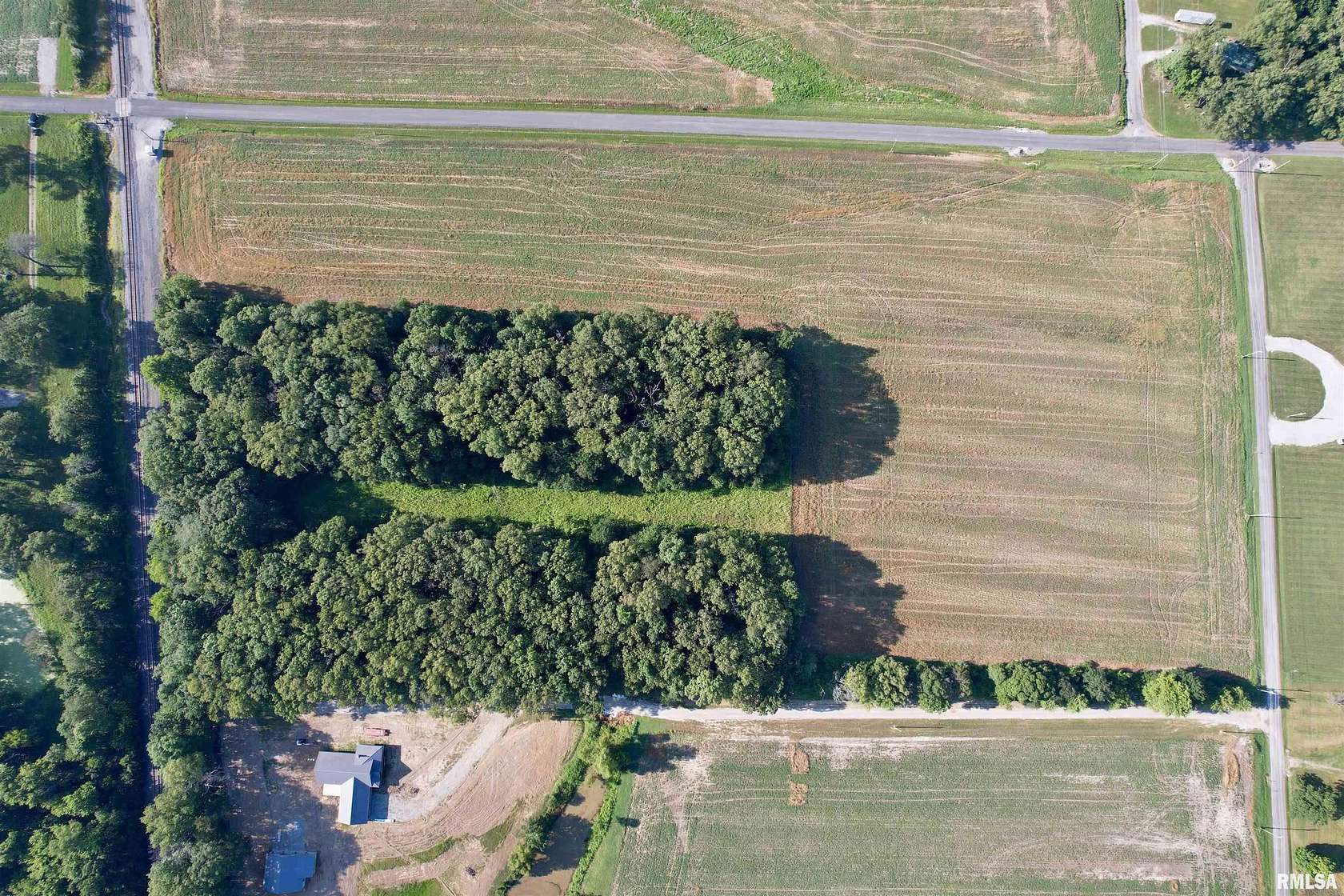 18.9 Acres of Land for Sale in Centralia, Illinois