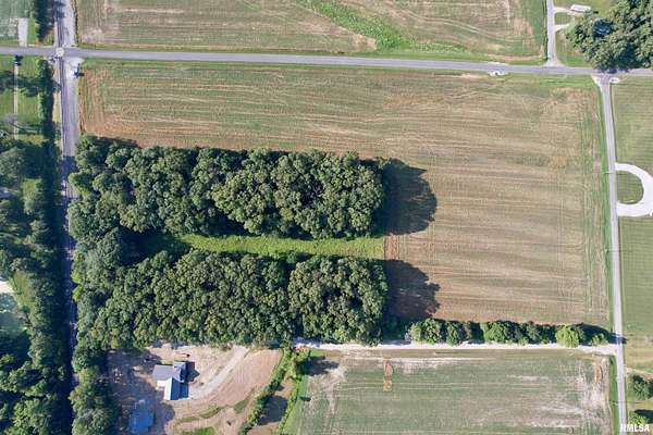 18.9 Acres of Land for Sale in Centralia, Illinois