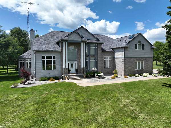 3.2 Acres of Residential Land with Home for Sale in Grand Blanc, Michigan