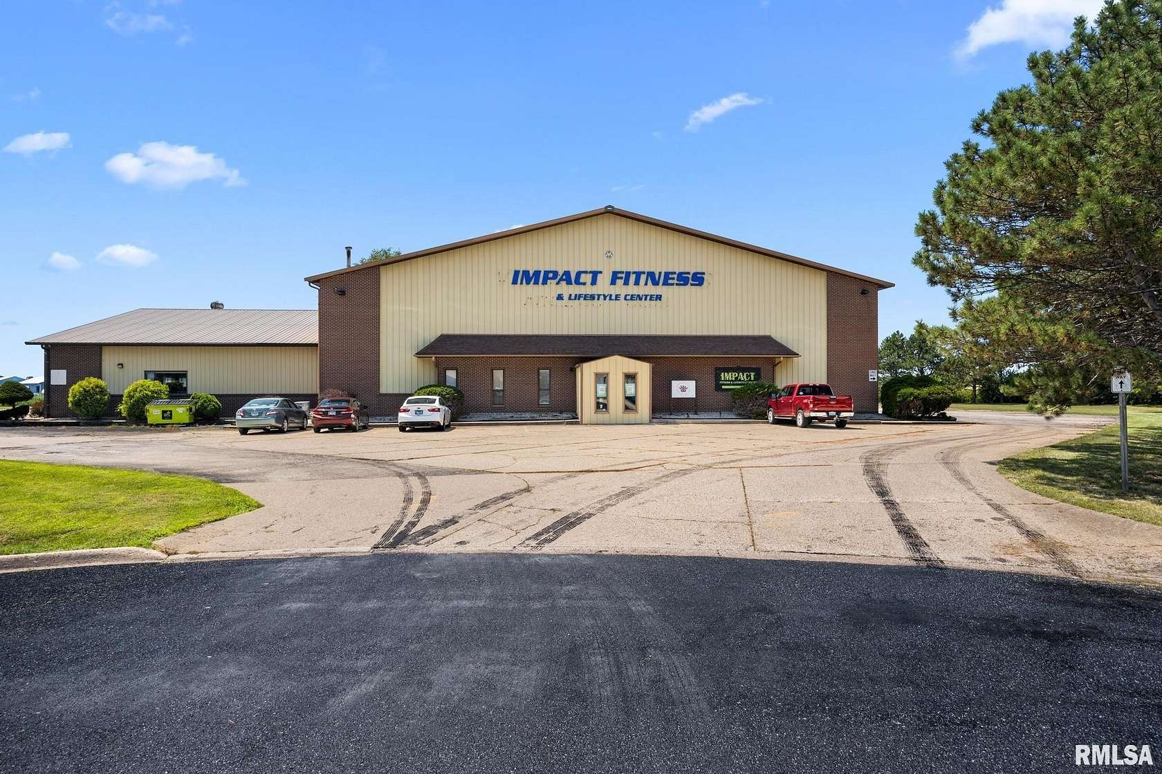 2.64 Acres of Improved Commercial Land for Sale in Morton, Illinois