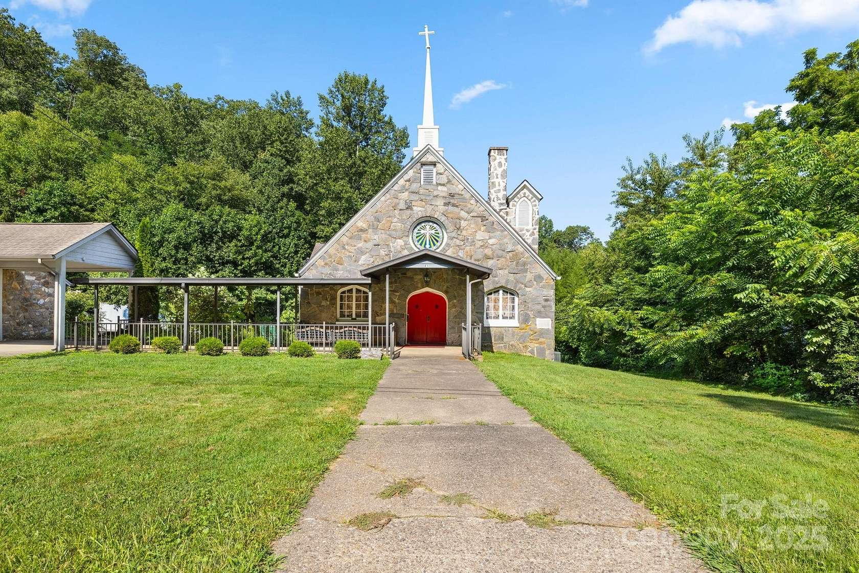 1.24 Acres of Mixed-Use Land for Sale in Black Mountain, North Carolina