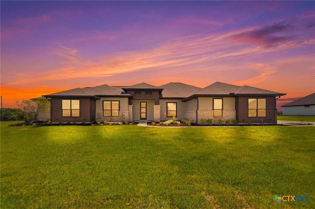 2.13 Acres of Land with Home for Sale in Victoria, Texas