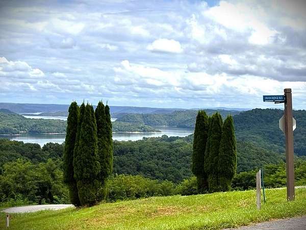 0.87 Acres of Land for Sale in Hilham, Tennessee