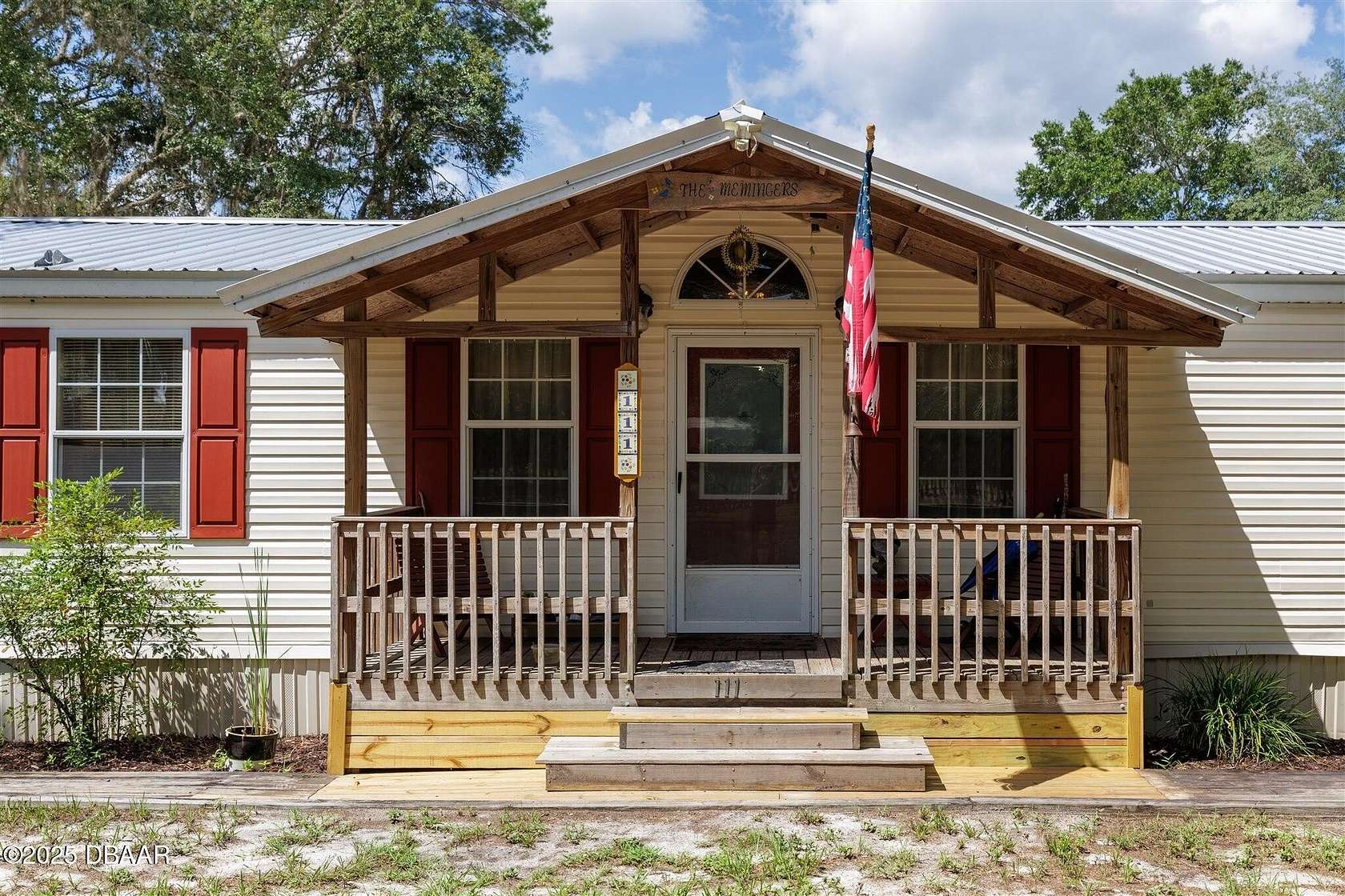 6 Acres of Residential Land with Home for Sale in Welaka, Florida