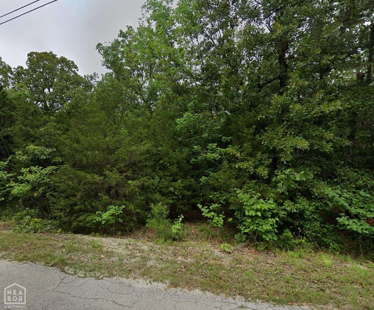0.32 Acres of Land for Sale in Cherokee Village, Arkansas